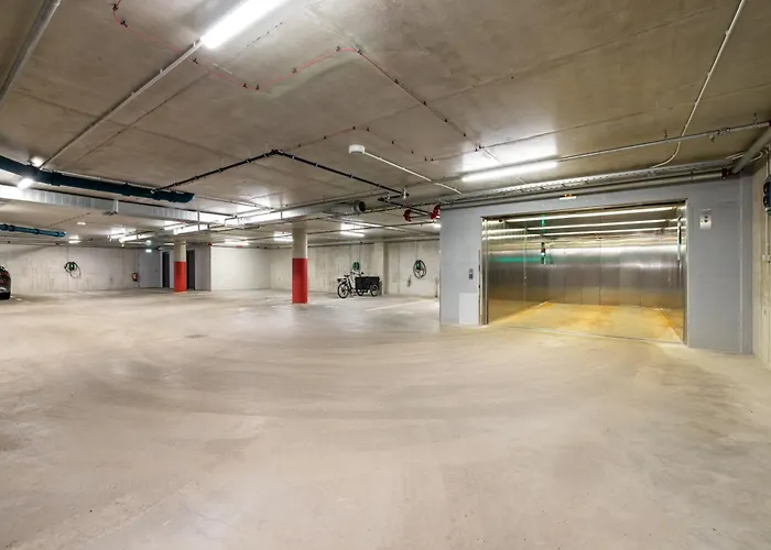 Center Kentmanni Lux Apartment, Free Parking Lägenhet Tallinn