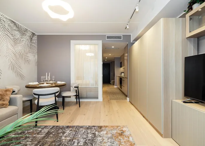 Lägenhet Center Kentmanni Lux Apartment, Free Parking